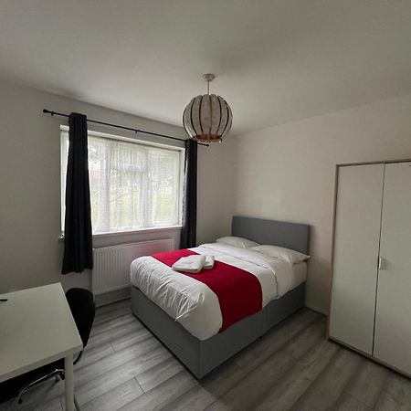 Starlet Stepney Appartement Londen Buitenkant foto