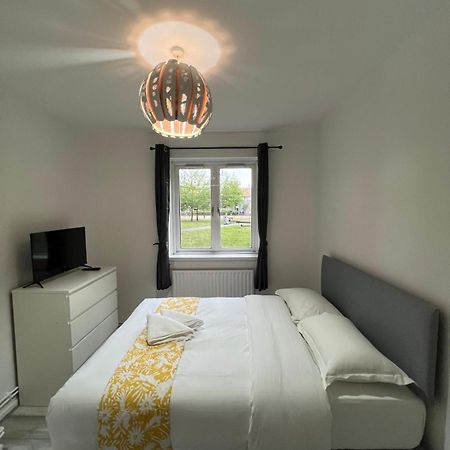 Starlet Stepney Appartement Londen Buitenkant foto