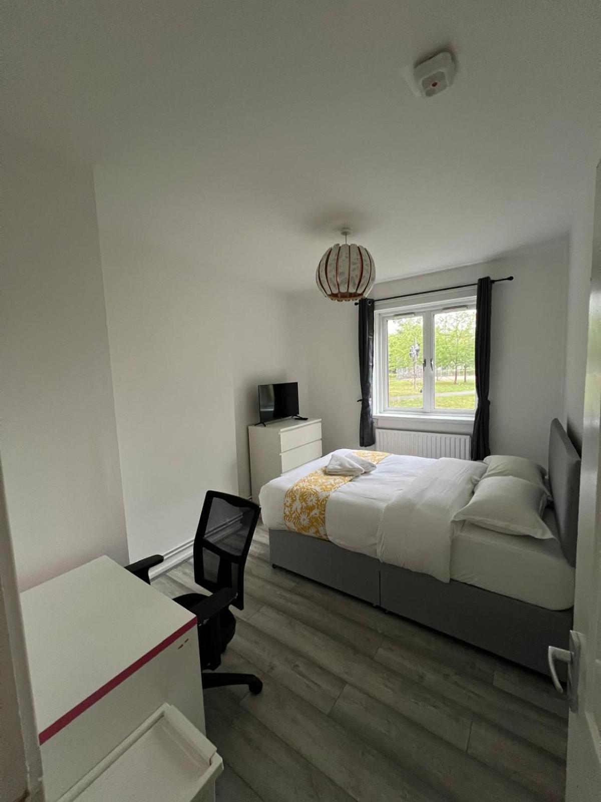 Starlet Stepney Appartement Londen Buitenkant foto